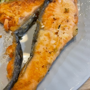 塩銀鮭フライパン焼き